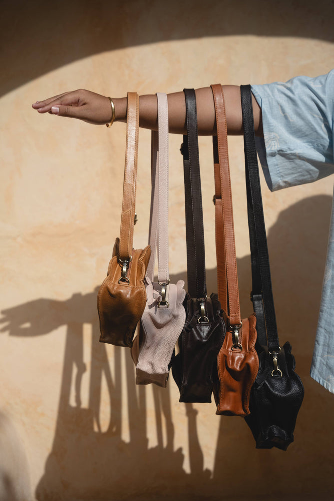 KOA GRANDE // CHESTNUT ANTIQUE