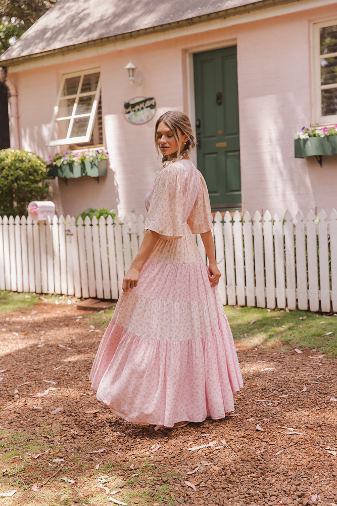 Picnic Gown ~ Cottage Blossom