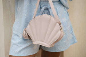 KOA SEASHELL HANDBAG // TEXTURED CREAM