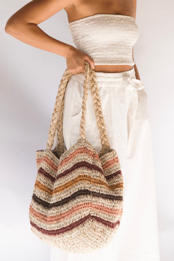 ARTISAN HANDWOVEN TOTE // SAMBA