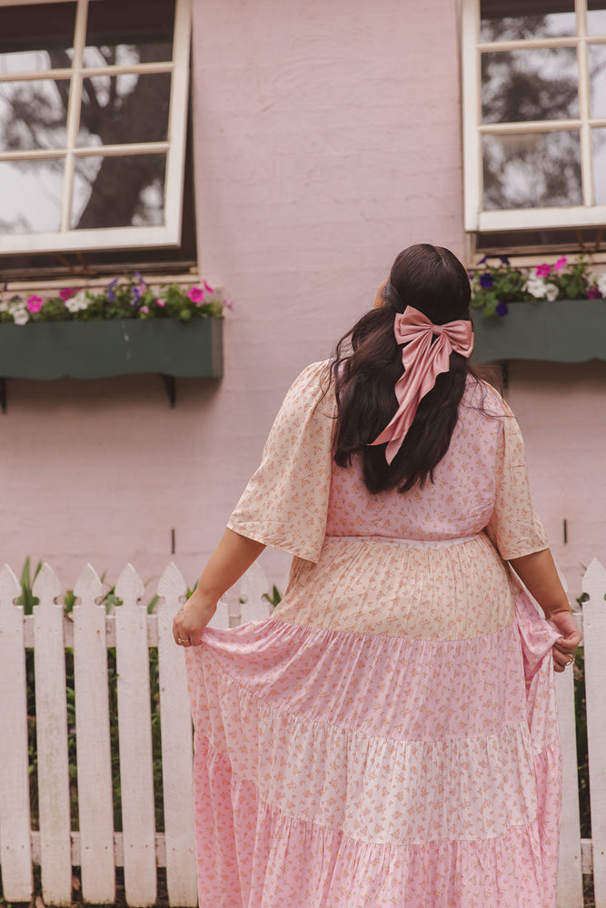 Picnic Gown ~ Cottage Blossom