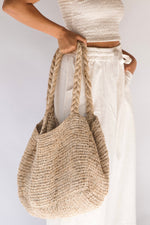 ARTISAN HANDWOVEN TOTE // NATURAL