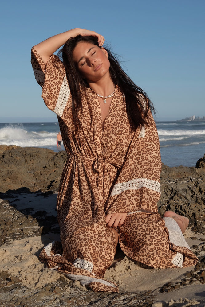 Pawza Robe Savanna Robe