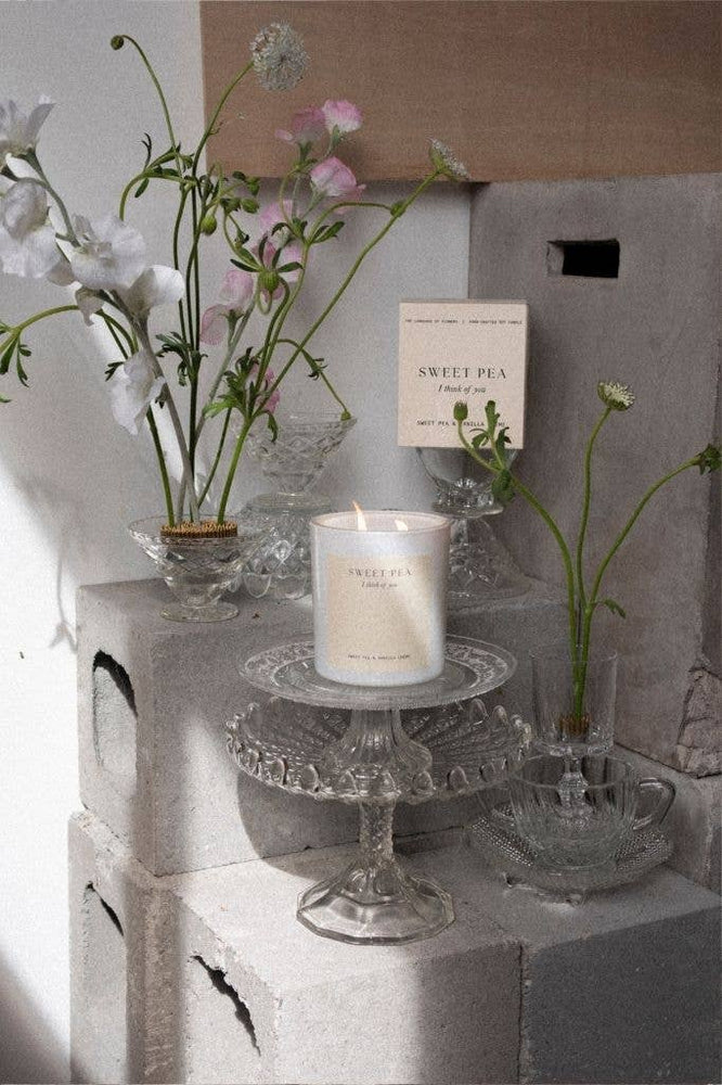 Sweet Pea Candle | Sweet Pea + Vanilla Creme