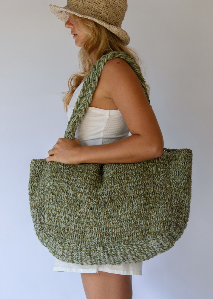 ARTISAN HANDWOVEN TOTE // ALOE