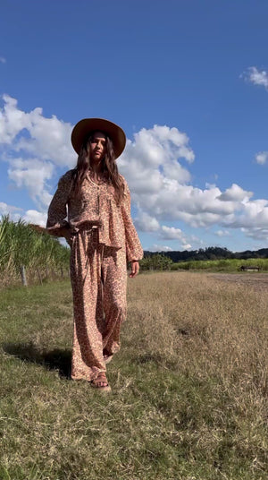 
            
                Load and play video in Gallery viewer, Savanna Pants  [SECONDS/SAMPLES]
            
        