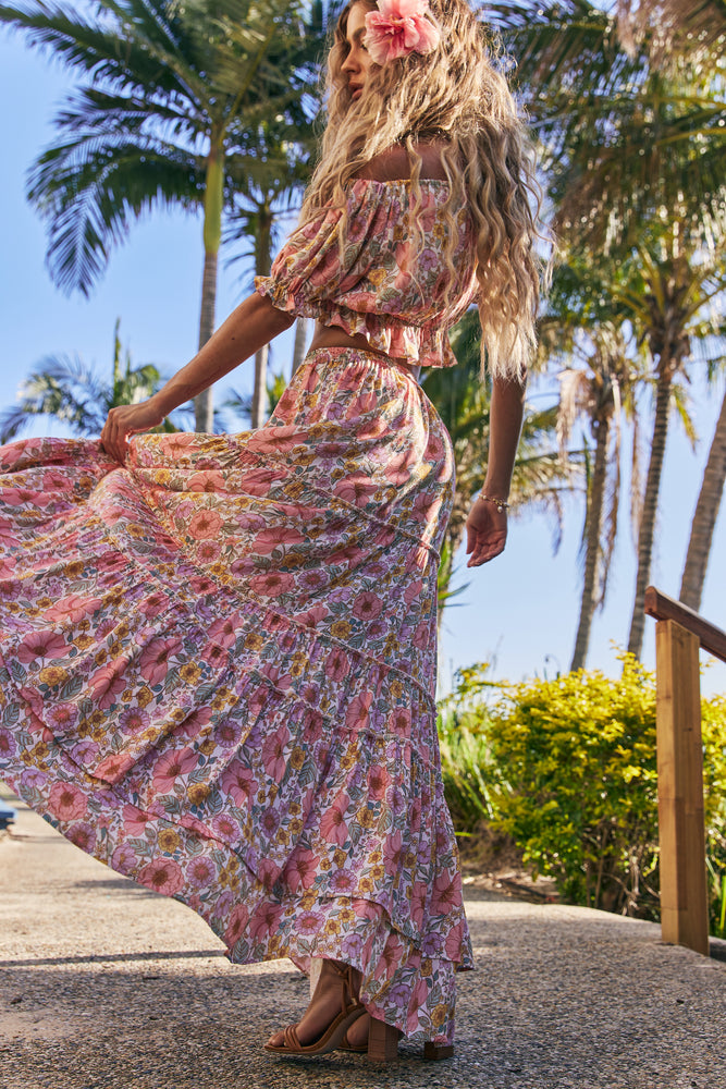 Postcards from Paradise Crop - White floral